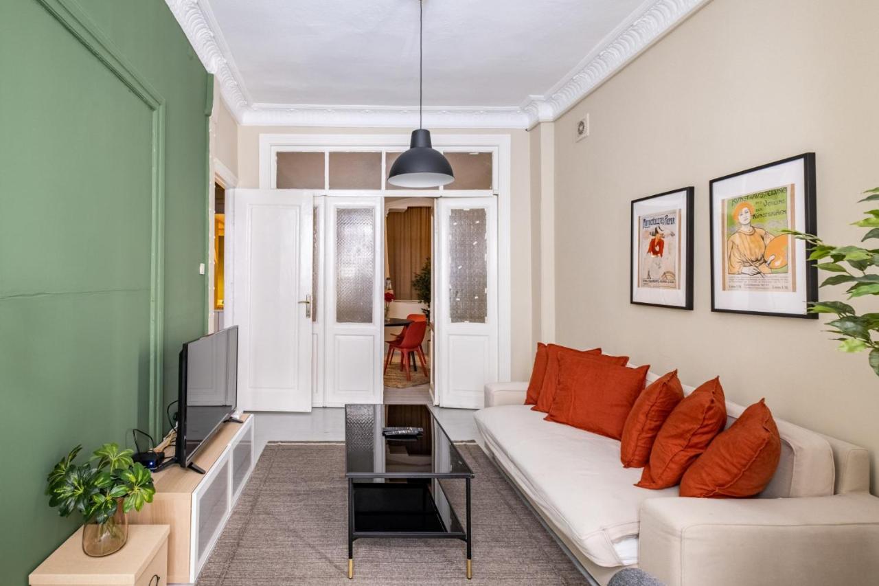 Modern Flat With Central Location In Beyoglu Lejlighed Istanbul Eksteriør billede